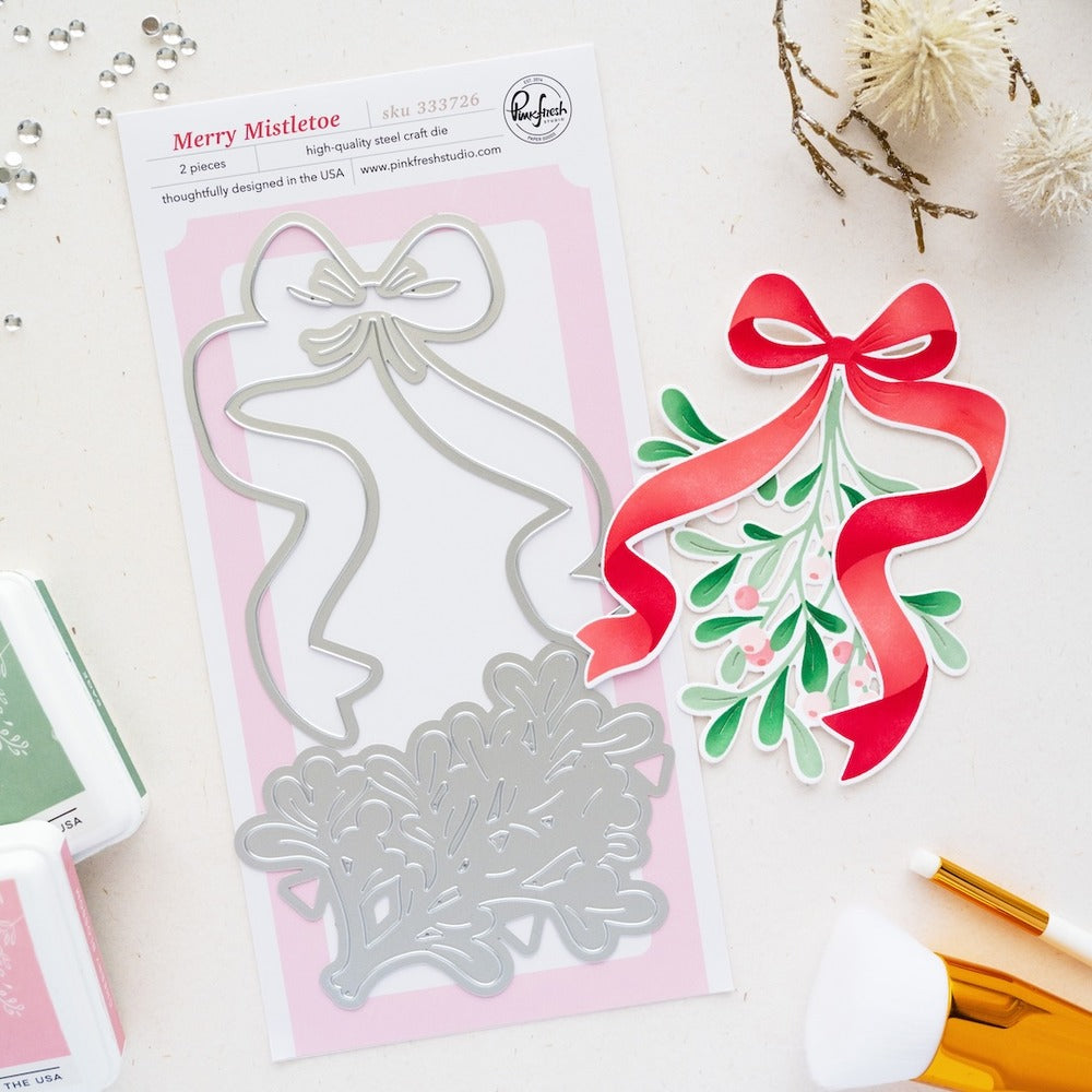 Pinkfresh Studio, Merry Mistletoe Stencil & Die Set