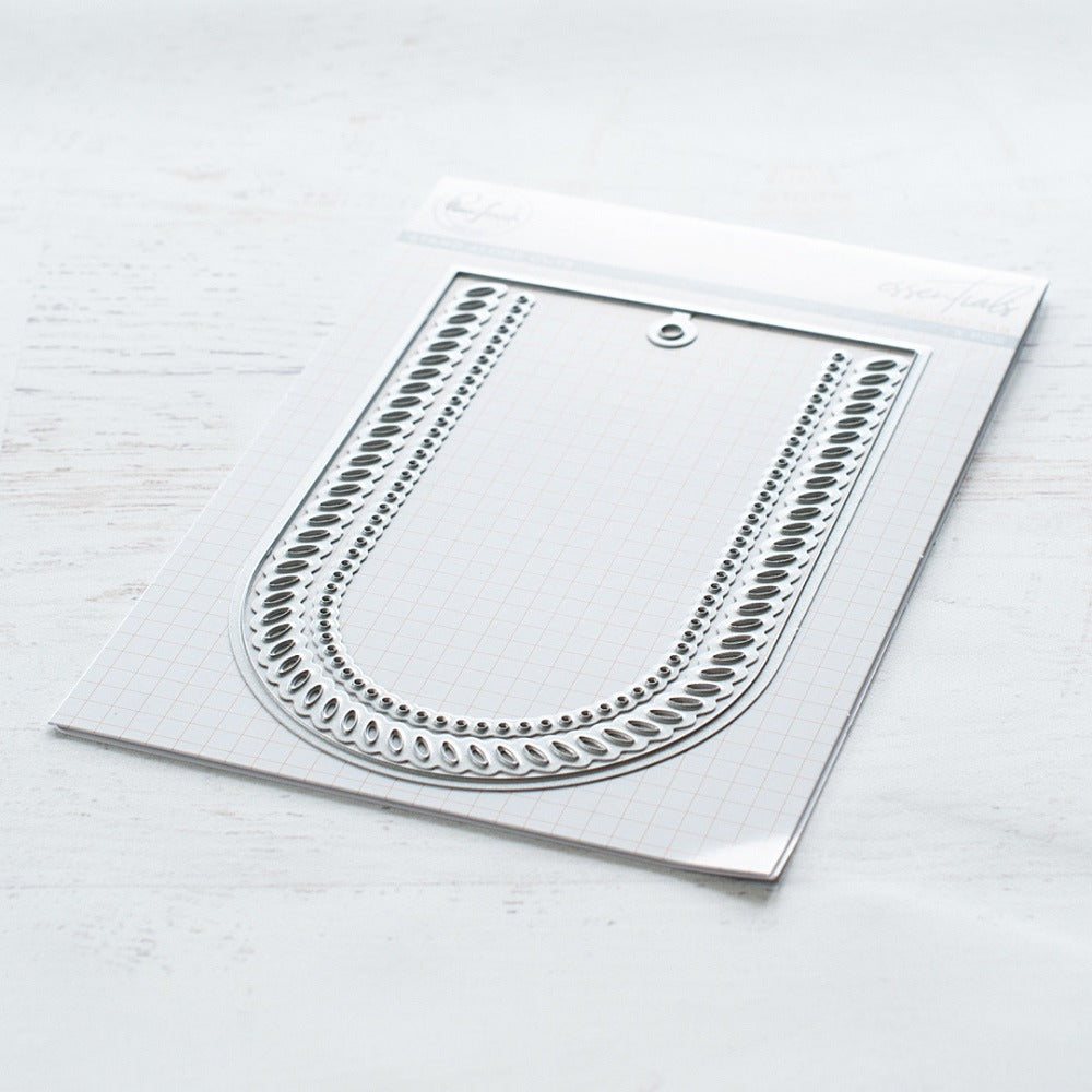 Pink Fresh Studio, Die, Essentials: Braided Tag